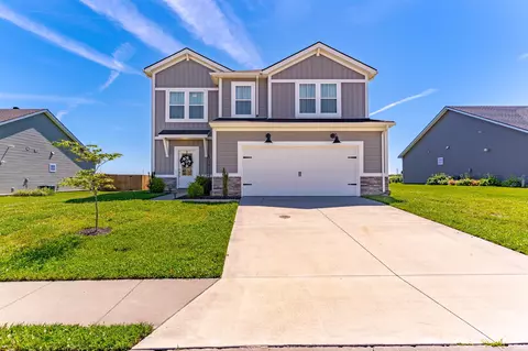 1150 Helen Ct, Boonville, IN 47601