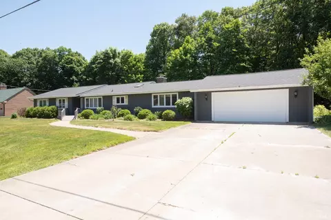 301 Overlook Dr, West Lafayette, IN 47906