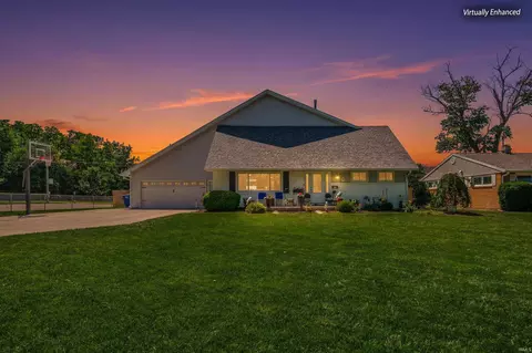 101 N Forest Ave, Muncie, IN 47304