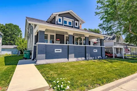 103 E Oxford St, Otterbein, IN 47970