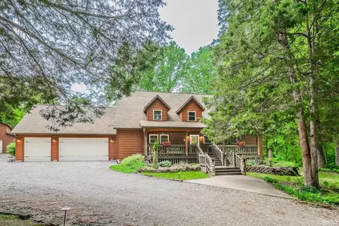 8825 W Evans Rd, Bloomington, IN 47403