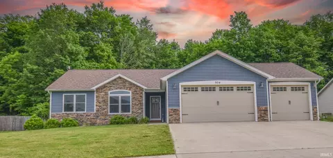 904 Nicholas Trl, Fremont, IN 46737