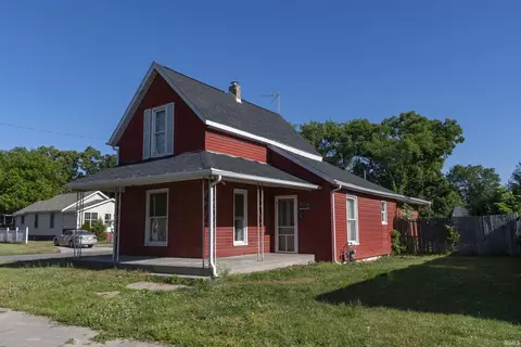 1138 Cedar St, Elkhart, IN 46514