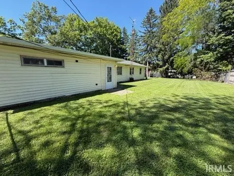 Exterior - 130 E Broad St, Spiceland, IN 47385 photo 3 of 3