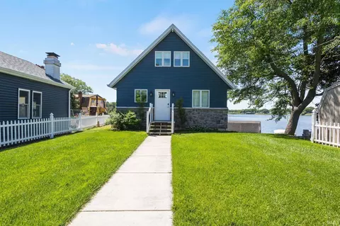 10566 Jefferson Rd, Osceola, IN 46561