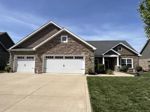 1535 Foxhaven Dr, Kokomo, IN 46902