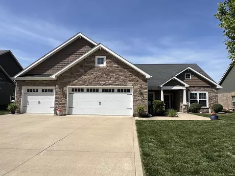 1535 Foxhaven Dr, Kokomo, IN 46902