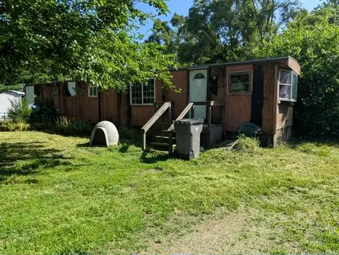 50682 Manhatten Ave, Elkhart, IN 46514