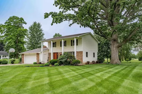 12134 Beavans Rd, Fort Wayne, IN 46819