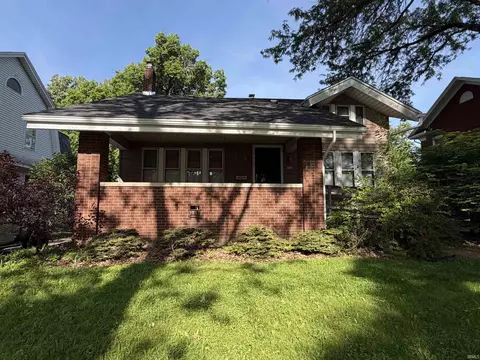2213 N Anthony Blvd, Fort Wayne, IN 46805