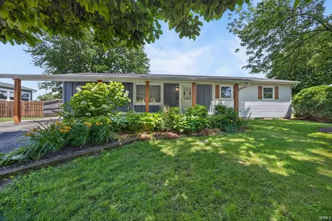 7229 S Zikes Rd, Bloomington, IN 47401