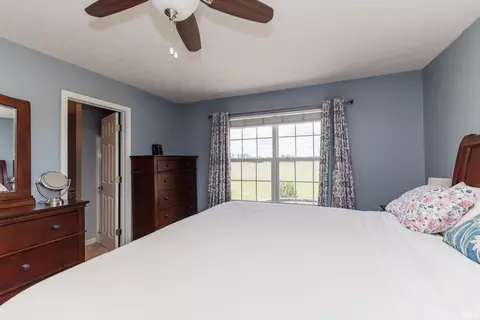 Bedroom - 665 Redwood Dr, Pendleton, IN 46064 photo 3 of 9