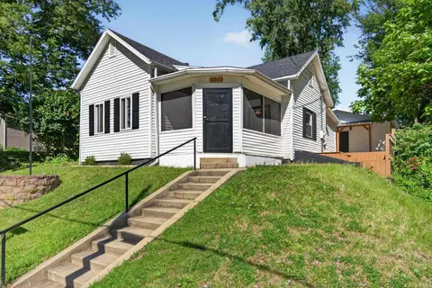 1511 Michigan Ave, Logansport, IN 46947