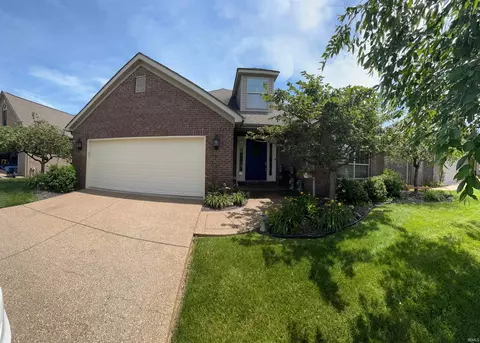 2840 Laura Lynn Ln, Newburgh, IN 47630