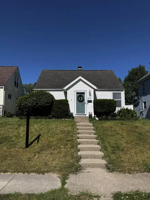 2101 S Dorothy St, South Bend, IN 46613