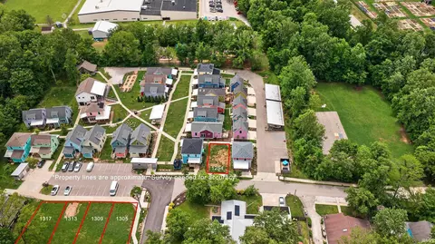 1313 E Short St, Bloomington, IN 47401 photo 3
