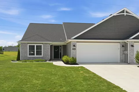 5218 Pigeon Creek Ct, Fort Wayne, IN 46825
