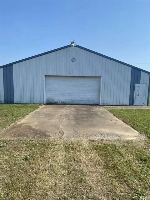1790 W Fourth St, Mount Vernon, IN 47620