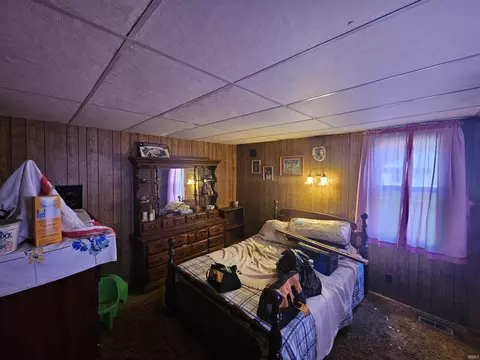 Bedroom - 702 S Durbin St, Bicknell, IN 47512 photo 4 of 4