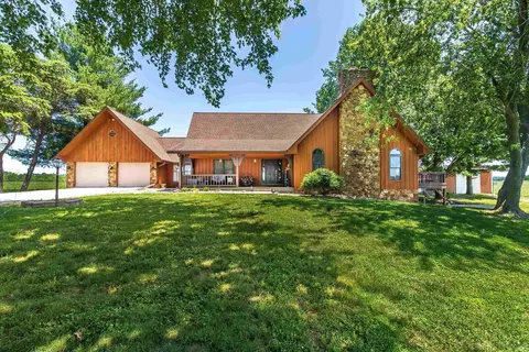 5687 S County Rd 450 W, Carlisle, IN 47838