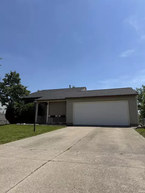 1805 Paveys Glen Run, Fort Wayne, IN 46804
