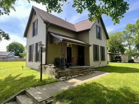262 W 8th St, Peru, IN 46970