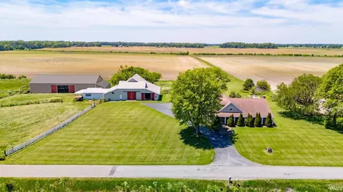 View/Area - 111 S County Road 500, New Castle, IN 47362 photo 1 of 3
