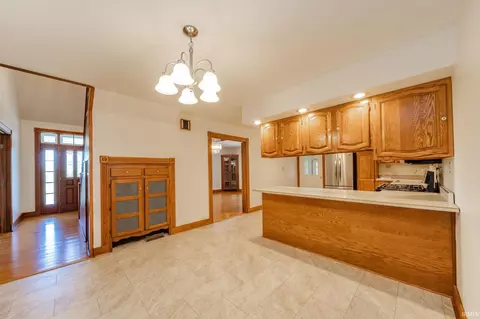 Entry Way - 111 S County Road 500, New Castle, IN 47362 photo 1 of 2
