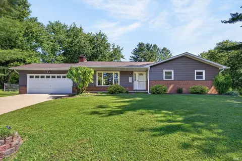 7002 W Lori Ann Ln, Bloomington, IN 47403