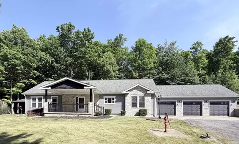 155 W Smithville Rd, Bloomington, IN 47403