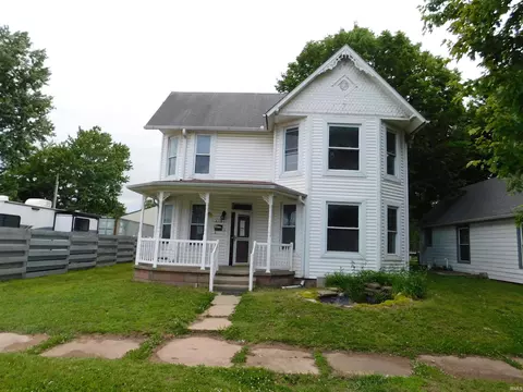 220 S Jefferson St, Worthington, IN 47471