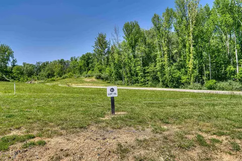 1553 Victoria Woods Dr, Victoria Woods, IN 47601