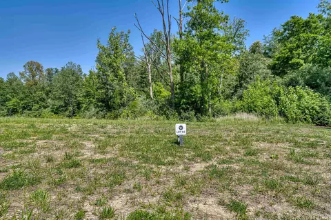 1606 Firefly Cv, Victoria Woods, IN 47601
