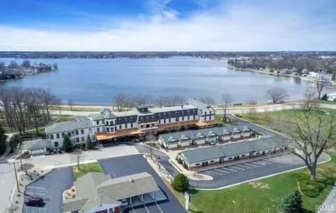 1 Park Ave #302, Winona Lake, IN 46590