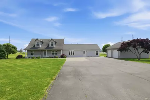 5611 S Doyle Rd, New Haven, IN 46774