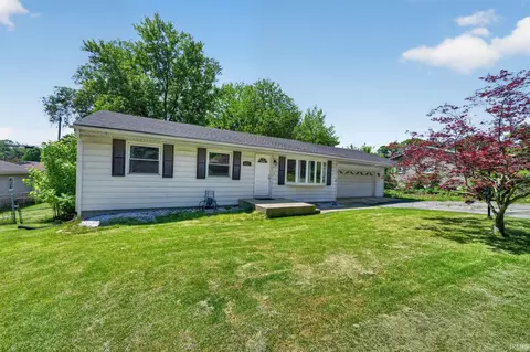 6027 Meadowlark St, Portage, IN 46368