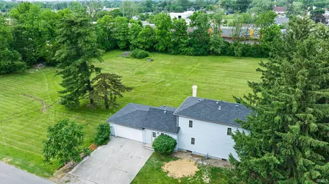 1632 Lumbar St, Fort Wayne, IN 46803