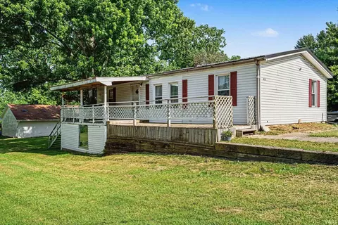 410 N 9th St, Goshen, IN 46528