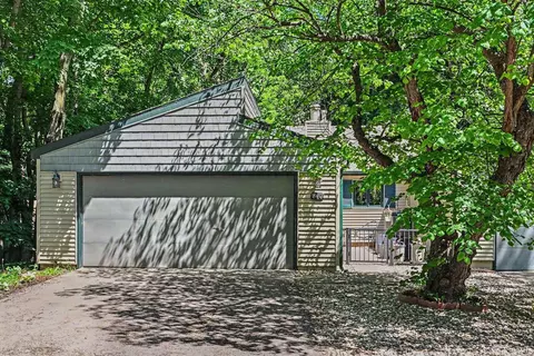 840 Trailridge St, Mishawaka, IN 46544