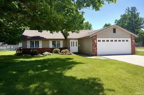627 Bosuns Dr, Fort Wayne, IN 46819