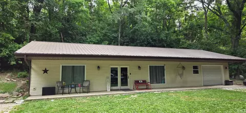10364 N 700 E, Odon, IN 47562