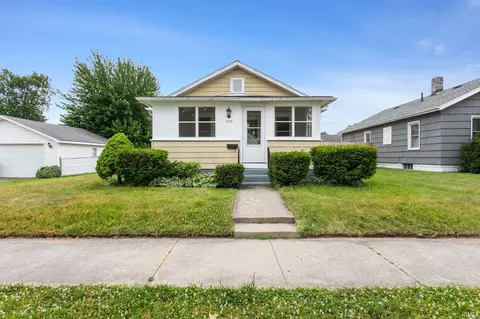 529 W Marion St, Mishawaka, IN 46545