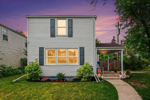 211 Marine Ave, Elkhart, IN 46516