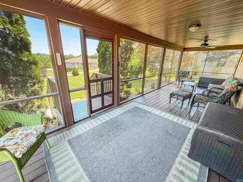 8866 W Meadows Dr, Eckerty, IN 47116 photo 9