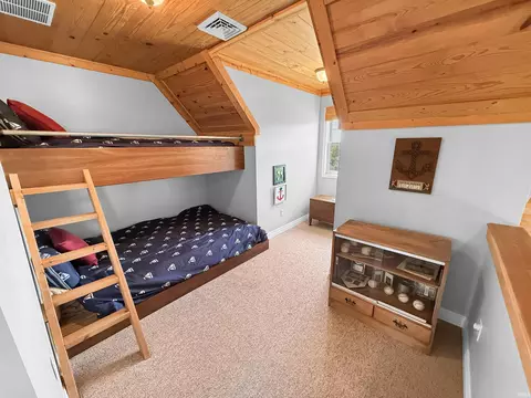 8866 W Meadows Dr, Eckerty, IN 47116 photo 14