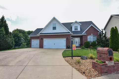 8700 Wynnfield Dr, Evansville, IN 47725