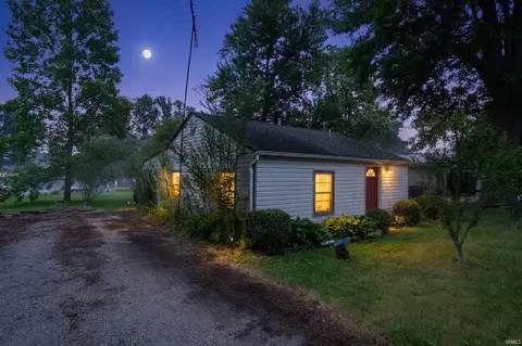 11940 E 690, Hudson, IN 46747