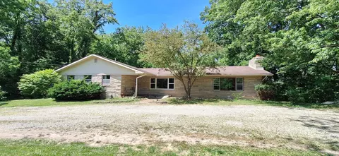 2588 W 250 S Rd, Warsaw, IN 46580
