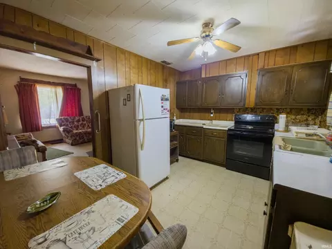 Kitchen - 426 E 7th St, Mount Carmel, IL 62863 photo 2 of 2