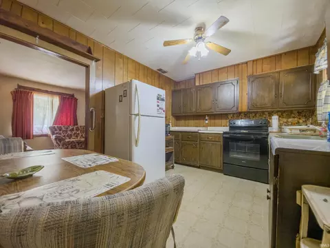 Kitchen - 426 E 7th St, Mount Carmel, IL 62863 photo 1 of 2